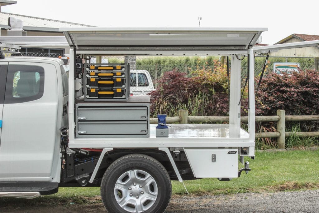 CAMCO Trade - Ford Ranger - 3 Door Integrated Service Body 03