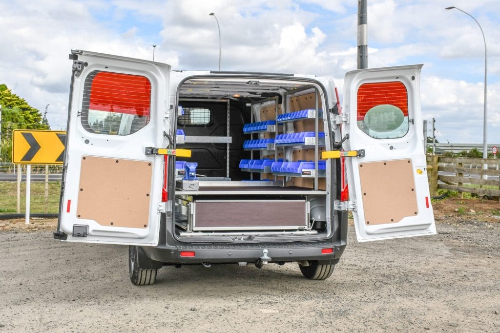 CAMCO Trade - Ford Transit - Drawer, False Floor + Shelving 01