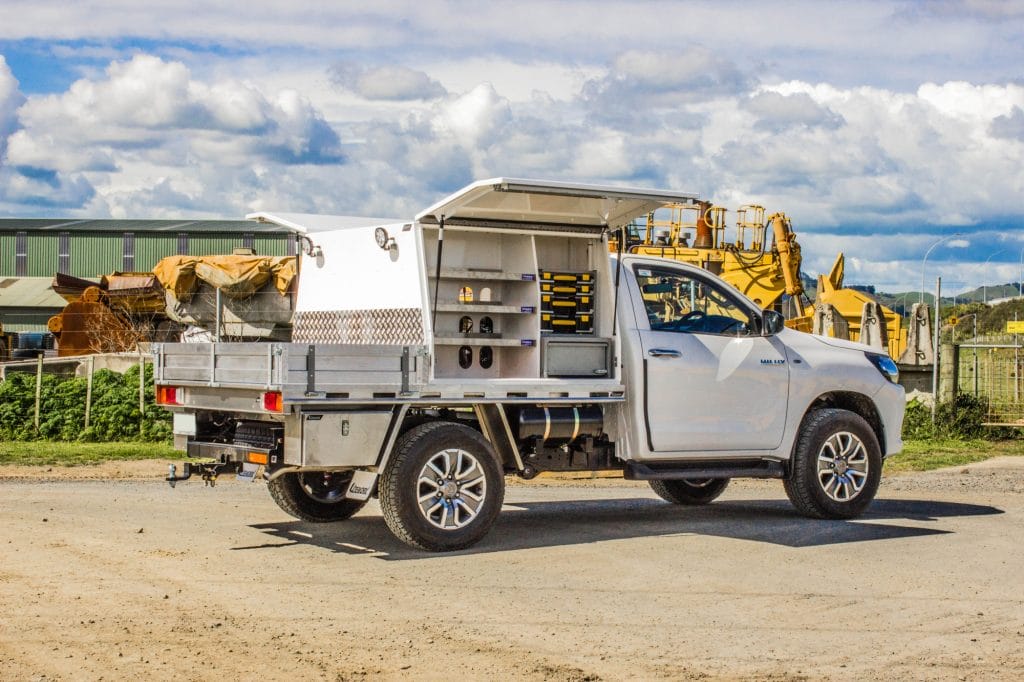 CAMCO Trade - Toyota Hilux - 2 Door Service Body and Flat Deck 01