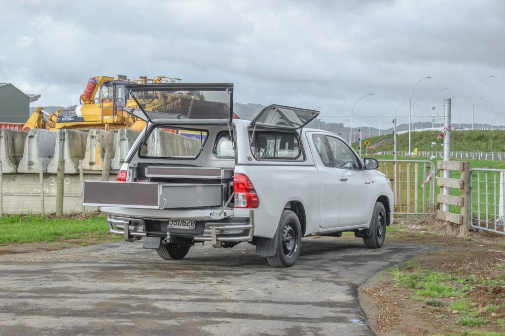 CAMCO Trade - Toyota Hilux - The Tradies Fitout 02