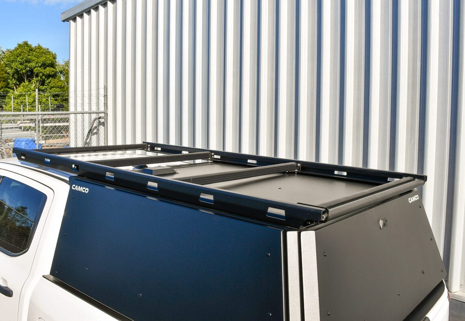 Camco Cantilever Roof Tray for Stealth Canopy