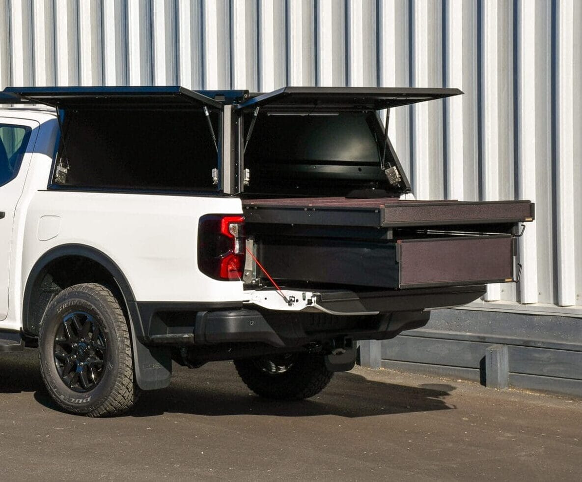 Ute Double Drawers