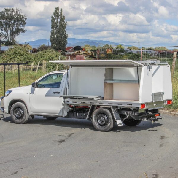 Flat Deck, Full Length Toolboxes, Double Extension Roll-a-Table and Front H-Rack